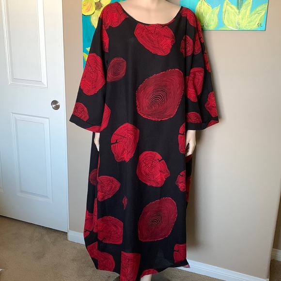 Womens dress - Picture 1 of 9